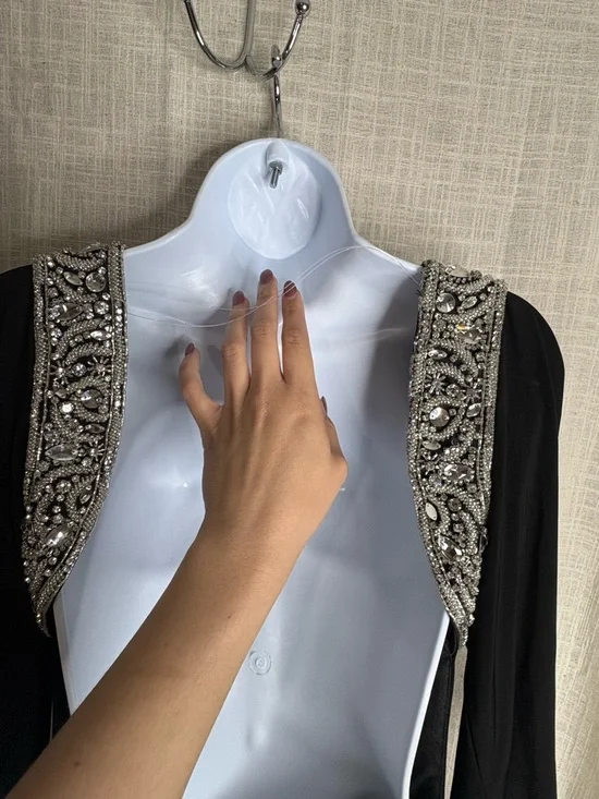 Sherri Hill Black Jeweled Open Back Ruched Cocktail Dress size 2 - Picture 8 of 11